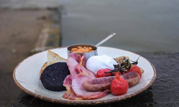 The Gwaelod y Garth Inn