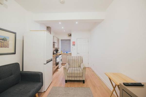 Home Sweet Home by Paymán Club