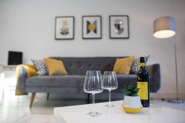 Luxury Cambridge City Apartment  FREE PARKING