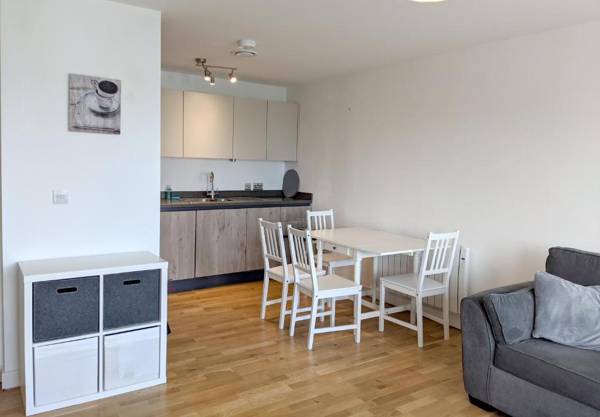 Nidus 1 Bed Apartment - HEART of Cambridge By Koala & Tree Short Lets & Serviced Accommodation