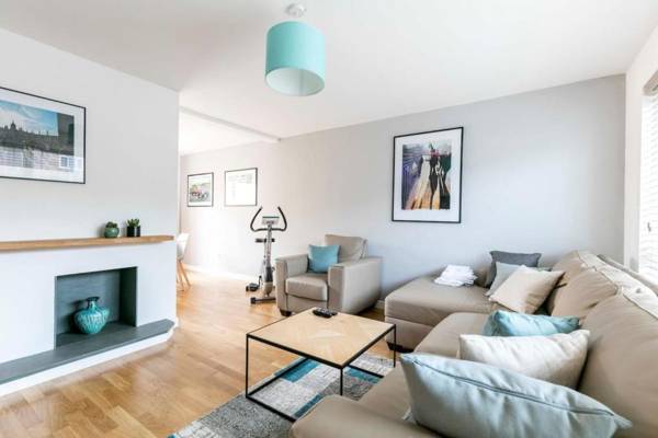 Fabulous Spacious Family Home