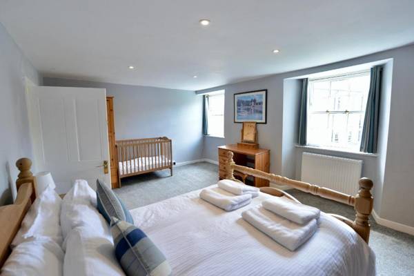 Delightful Period Cottage in the Heart of Brixham