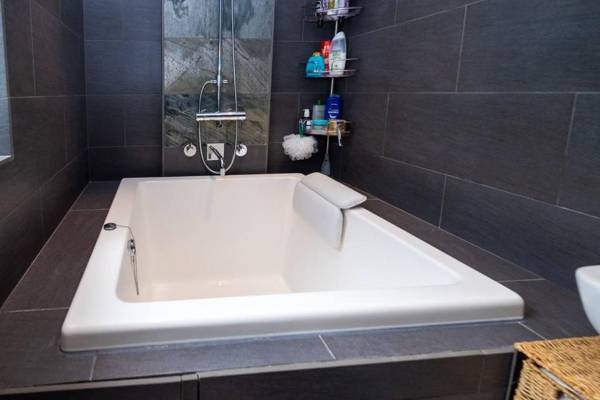 Super central cosy & cute North Laine cottage