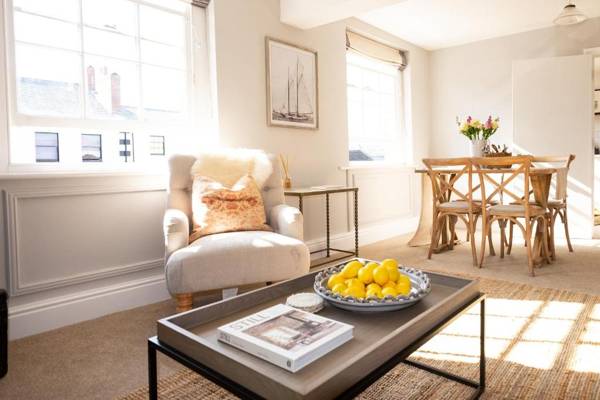The Flat Luxurious apartment in central Bridport