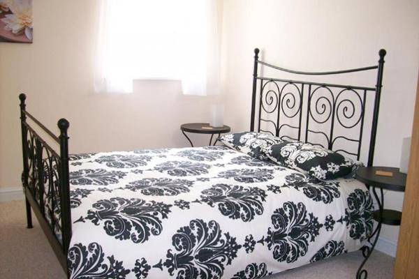 Contemporary Cottage Holidays