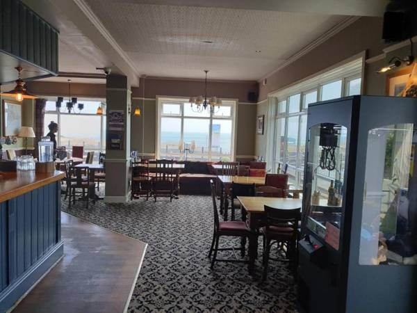 Commodore Hotel by Greene King Inns