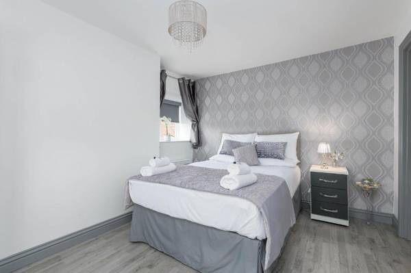 The Quayside Apartment Hotel