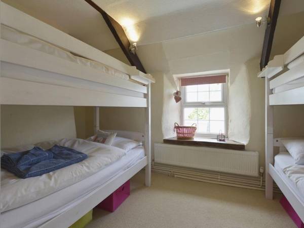 Mays Cottage St Issey