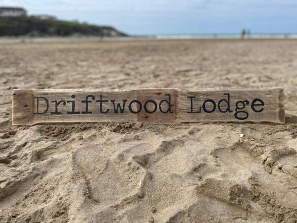 Driftwood Lodge Hengar Manor 3 Bed Sleeps 6