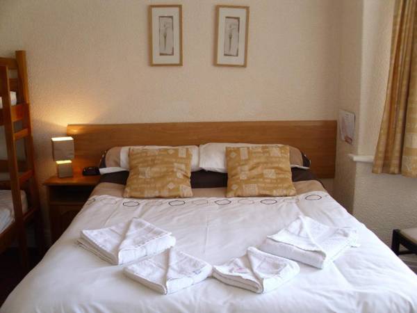 Seaforth Guest House - Pleasure Beach