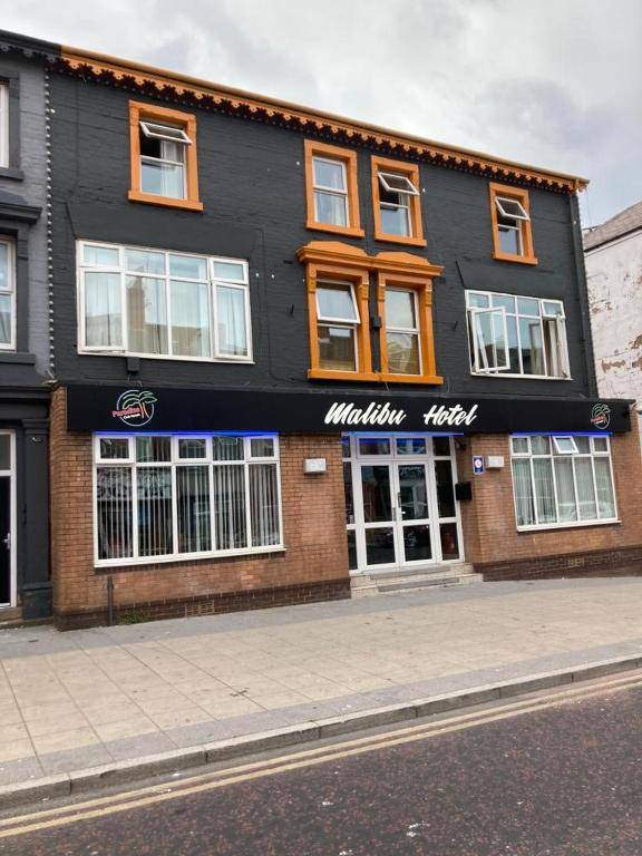 Malibu Hotel