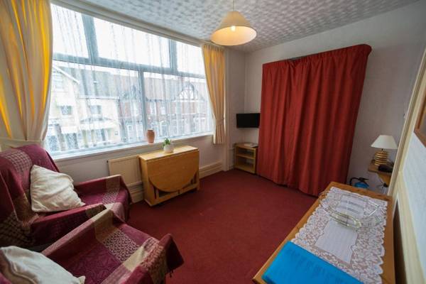 Lyndale Holiday Flats