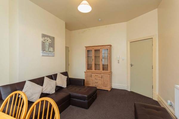 Cherry Property - Pear Suite