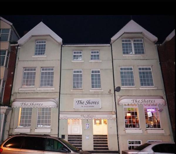 OYO The Shores Hotel