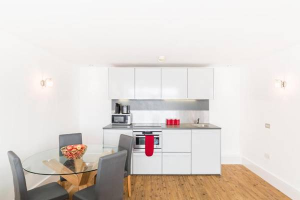 Newhall Apartments Skyline Views Birmingham City Centre