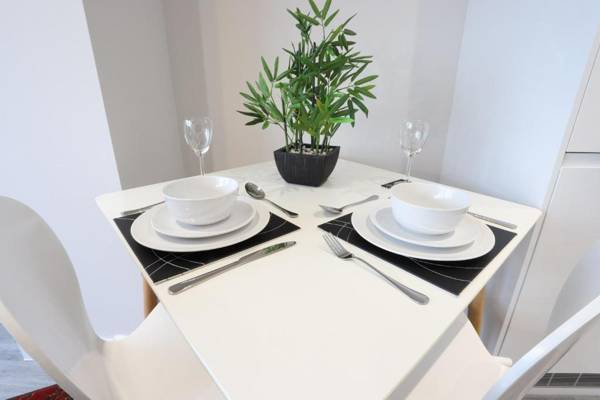 Birmingham NECAirport Interchange shortstay homebase