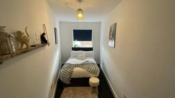 Large 6 bedroom house in Smethwick