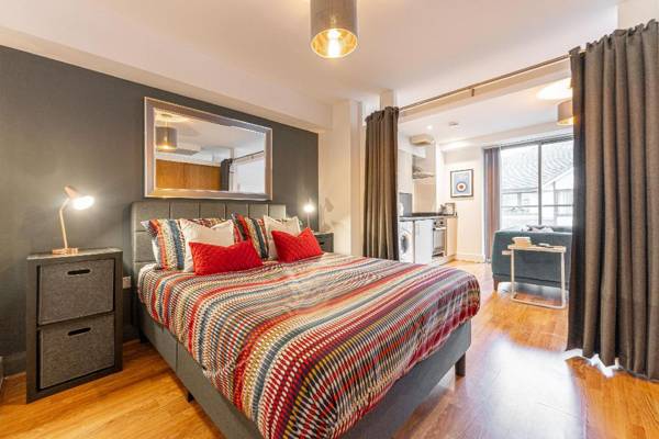Stylish 1 Bedroom Apartment - Central Birmingham