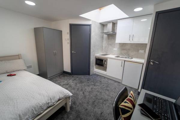 Stunning 1-Bed Studio in Birmingham