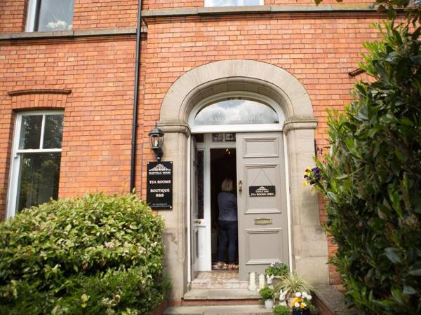 Maryville House Tearooms & Boutique B&B