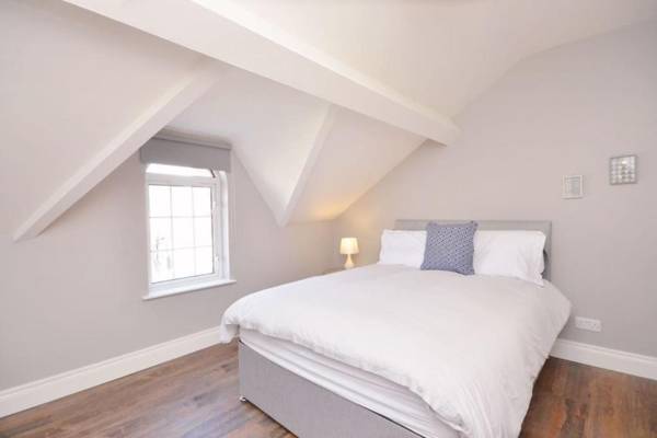 Queens Quarter Townhouse 1