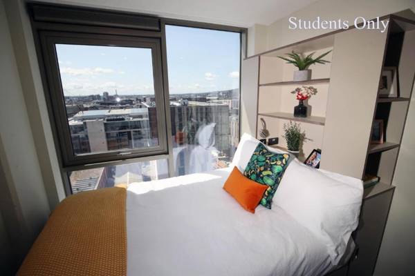 Vibrant Rooms and Studios For STUDENTS only BELFAST CITY CENTRE - SK