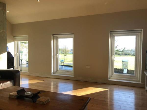 Meadow View Apartment