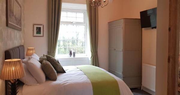 Ensuite Bed And Breakfast Rooms At The Ring Pub