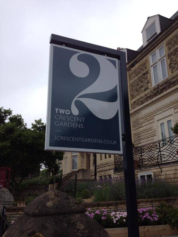 2 Crescent Gardens Guest House