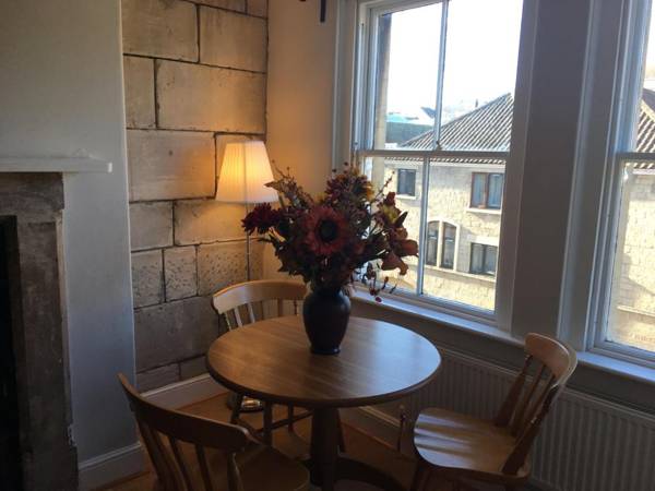 10 Grove St - Bath Holiday Suites