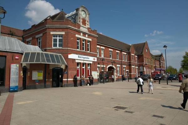 Skyline Plaza By Flying Butler