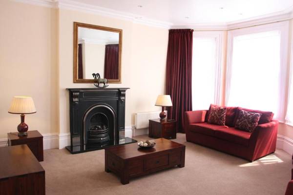 Glenlyn Hotel