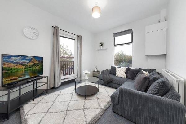 Suites by Rehoboth - Hendon Central - London