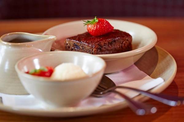 Devonshire Arms at Pilsley - Chatsworth