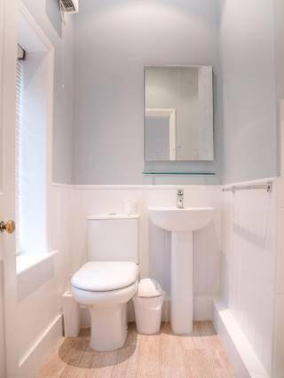 Serendipity an apartment on the high street!