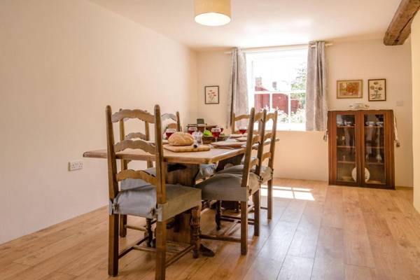 The Old Butchers Shop Bramfield