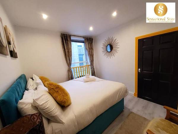 1 & 3 Bedroom Apt by Sensational Stay Serviced Accommodation - Adelphi Suites