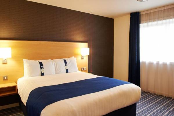 Holiday Inn Express Manchester Airport an IHG Hotel