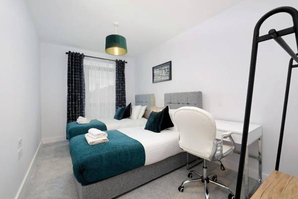 Workspace - Belmore 2 Bedroom Luxury Apts. in Stanmore - 15