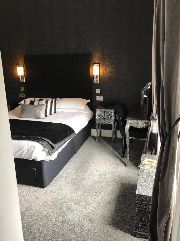 Chapel Cross Guesthouse