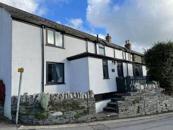 Two bedroom Rock Cottage Delabole