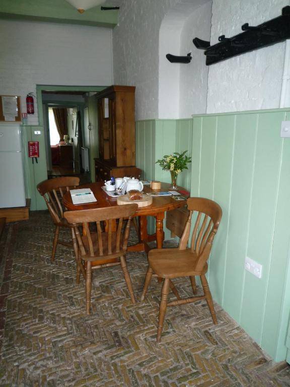 Brackenborough Hall Coach House - Saddle Room
