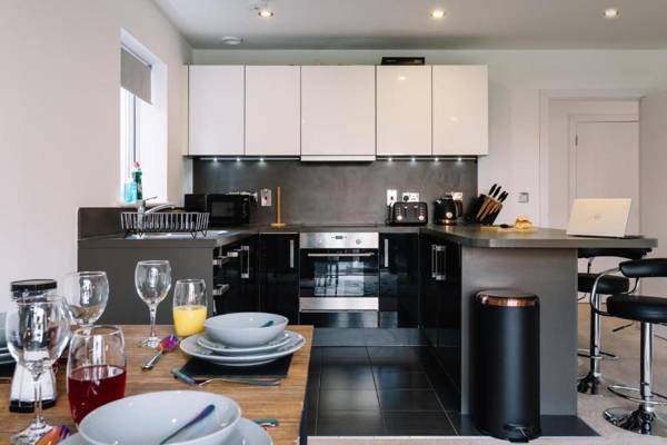 Palmerston House 2 Bedroom Apartments Reading - 2 Bathroom with Parking