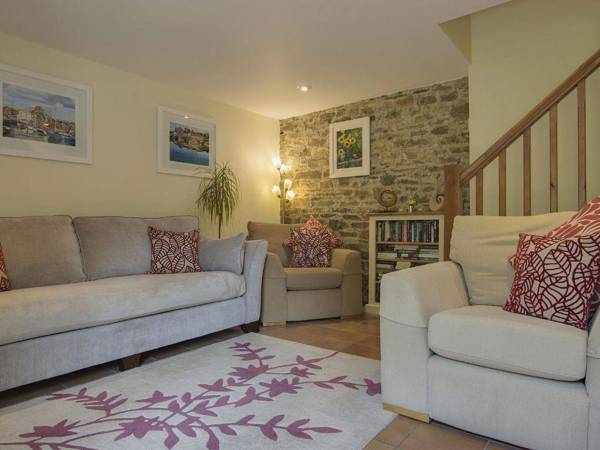 Honey House Combebow Lewdown