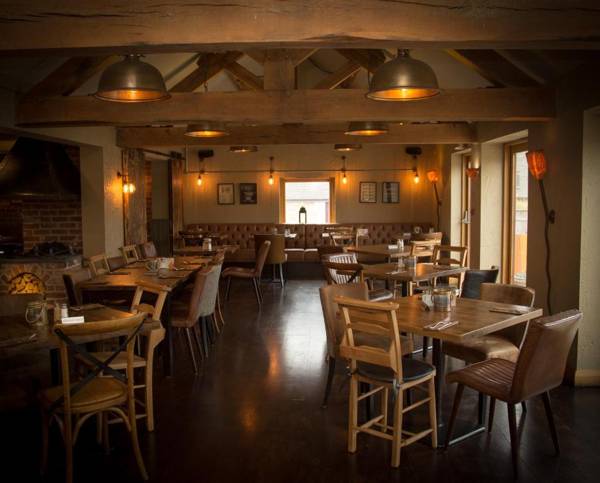 Three Horseshoes Country Inn