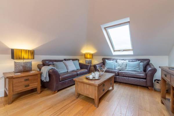 9 Fernhill Penthouse