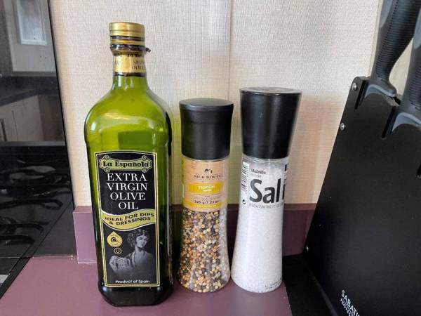 Pevensey Bay Holiday Park 2 Bedrooms both with En suites