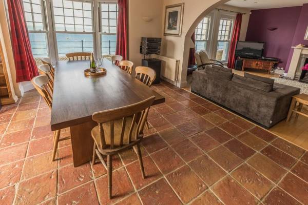 Promenade Apartment at Beach House