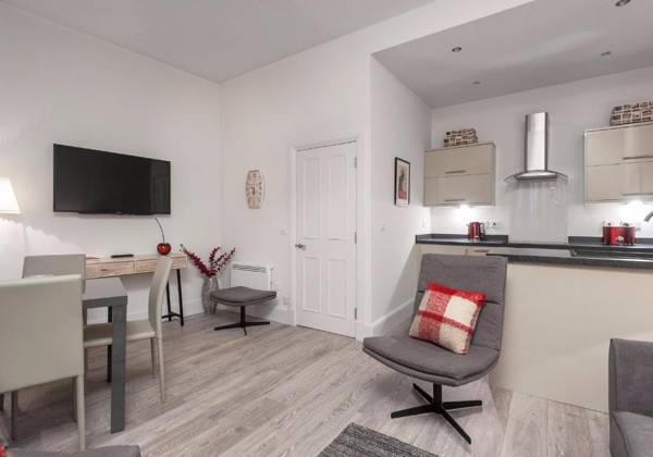 Castle Suite 2 Old Town