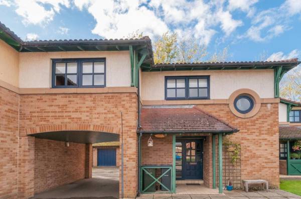 The Fettes Residence